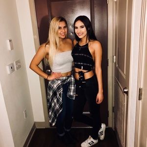 Meet your Posher, Delaney